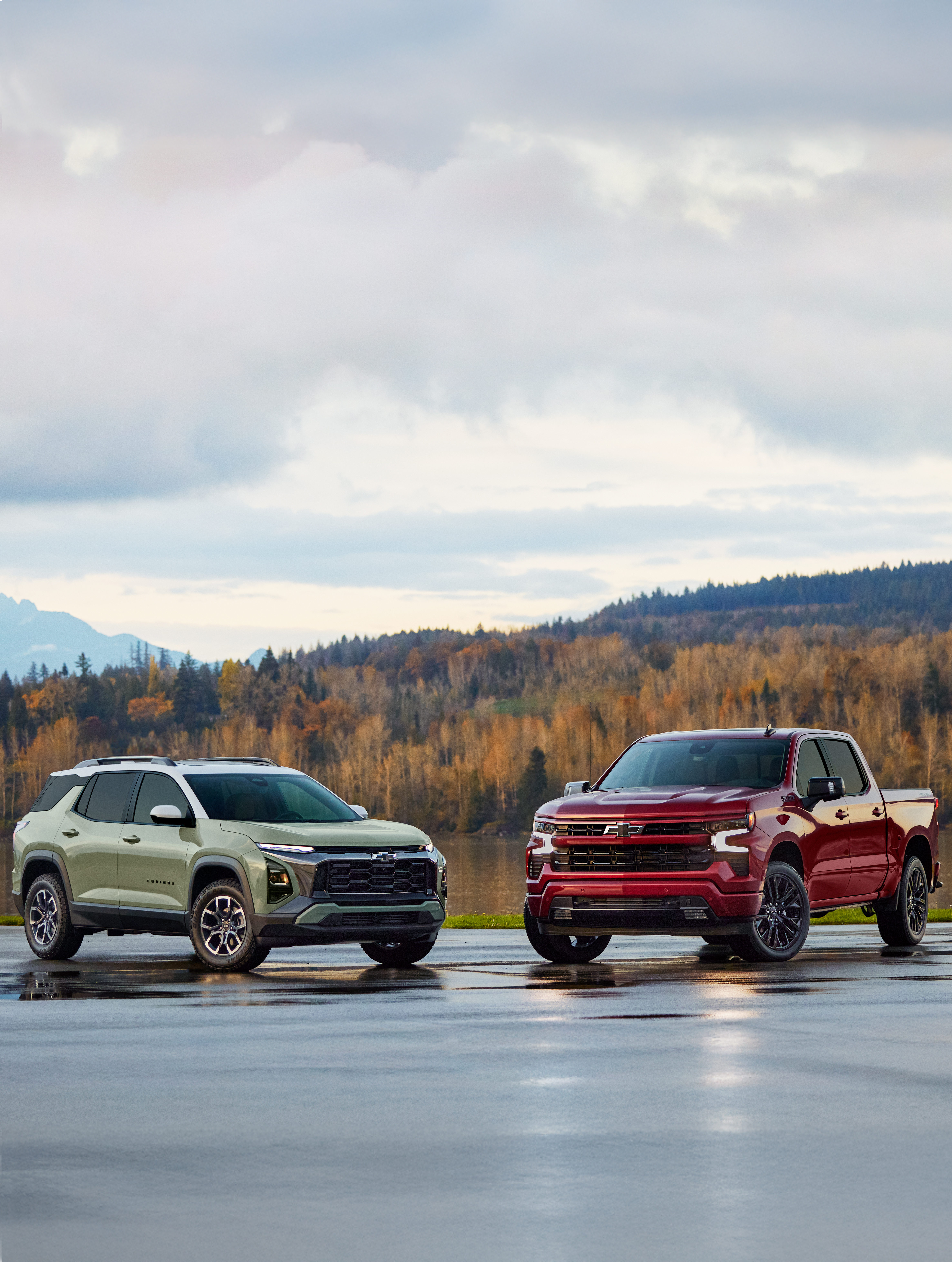photo of a equinox ev and silverdo ev